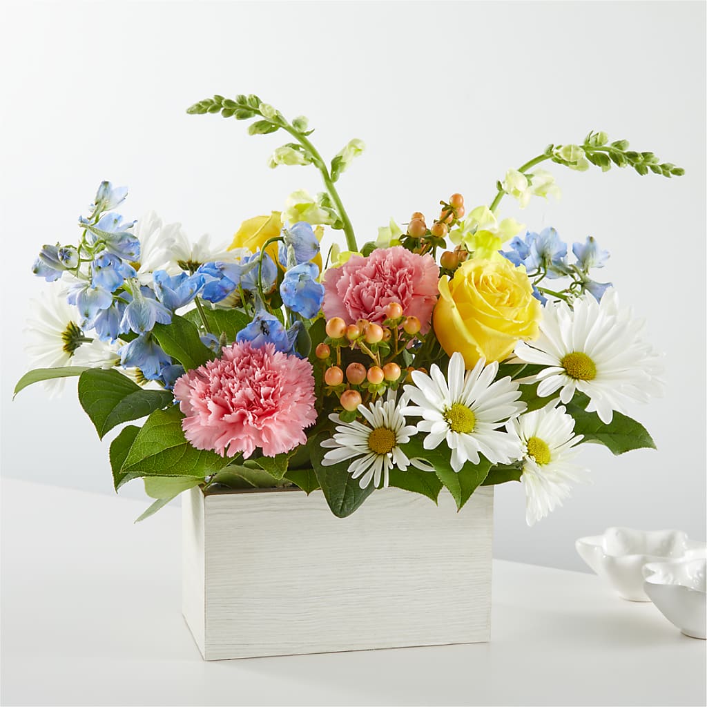 Sun Salutation Box Bouquet – SYLVIA'S FLORIST, Antioch CA