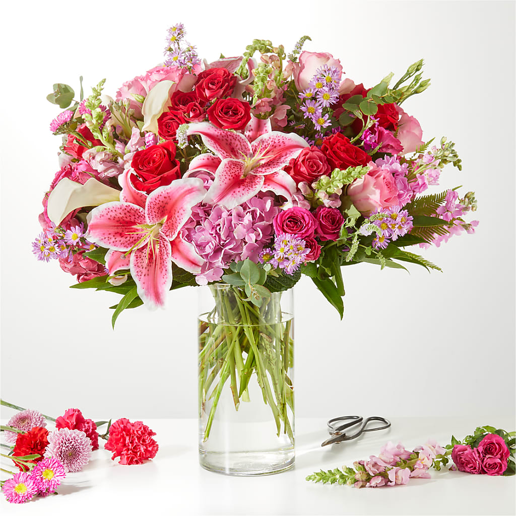 Swooning Over You - A Luxury Florist Original – SYLVIA'S FLORIST, Antioch CA