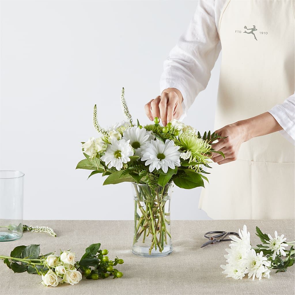 Irish Garden - A Florist Original – SYLVIA'S FLORIST, Antioch CA