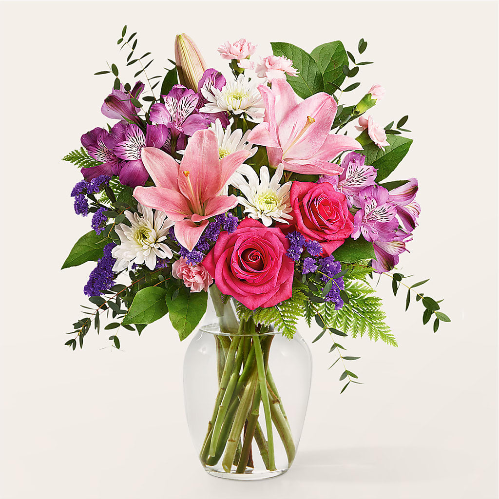 Lace & Pearls Bouquet – SYLVIA'S FLORIST, Antioch CA