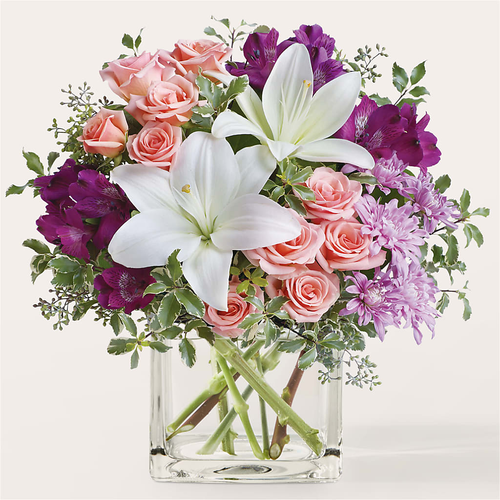 Mani Pedi Bouquet – SYLVIA'S FLORIST, Antioch CA