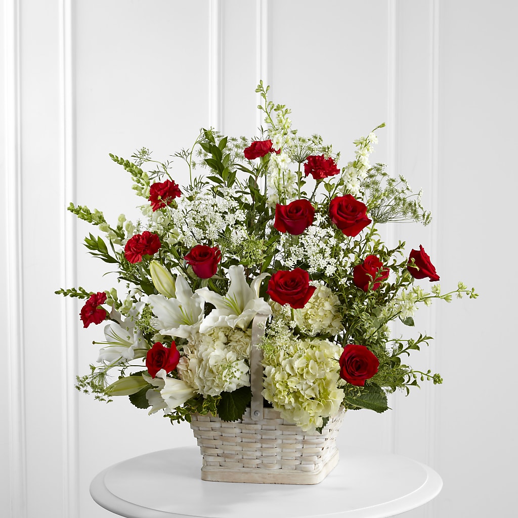 In Loving Memory Arrangement – SYLVIA'S FLORIST, Antioch CA