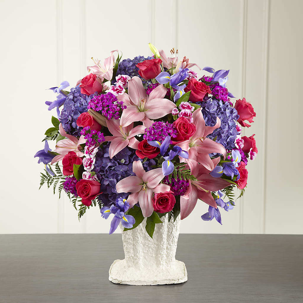We Fondly Remember Arrangement – SYLVIA'S FLORIST, Antioch CA