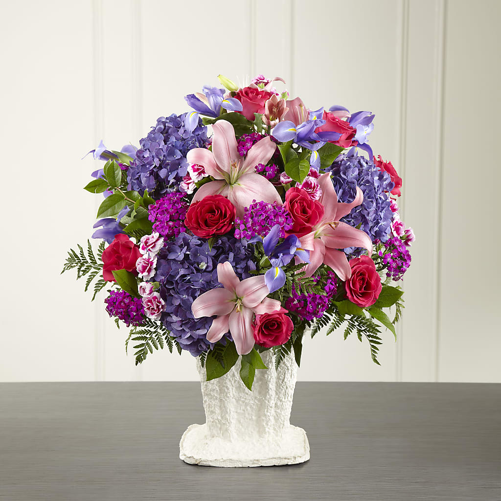 We Fondly Remember Arrangement – SYLVIA'S FLORIST, Antioch CA
