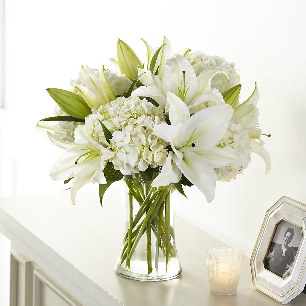 Compassionate Lily Bouquet – SYLVIA'S FLORIST, Antioch CA