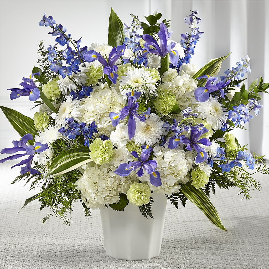 Soft Serenity Floor Basket – SYLVIA'S FLORIST, Antioch CA