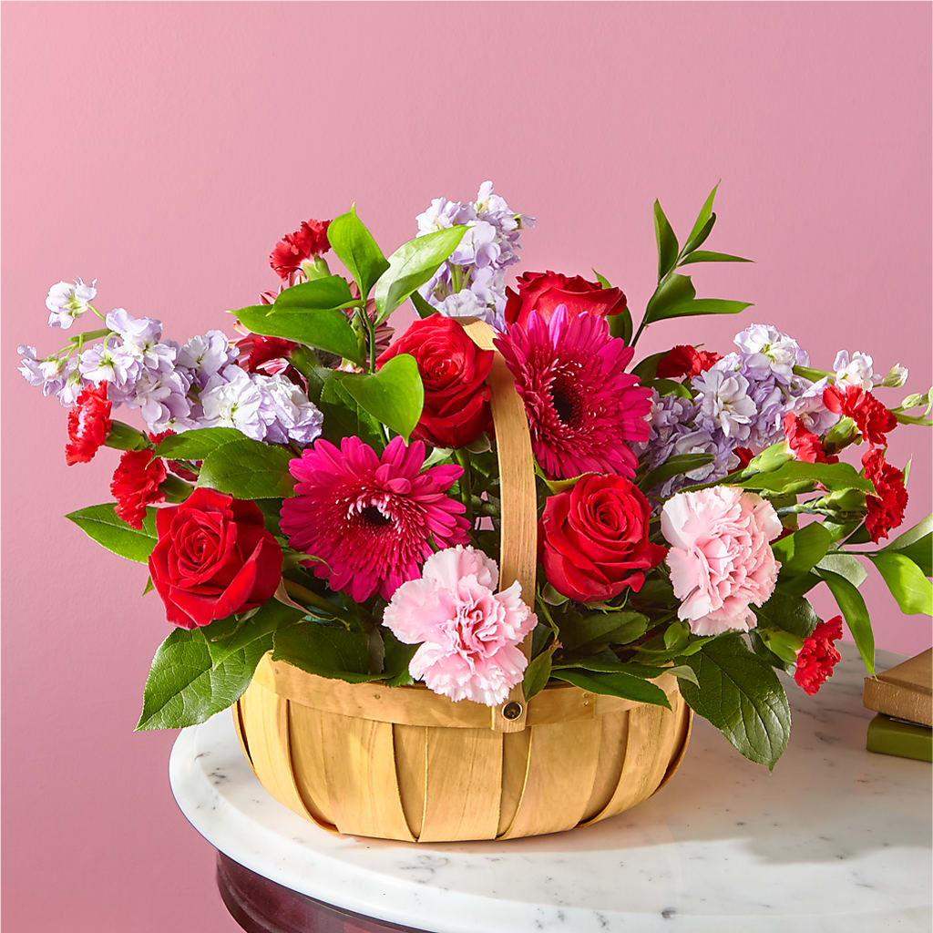 Pink Picnic Basket – SYLVIA'S FLORIST, Antioch CA