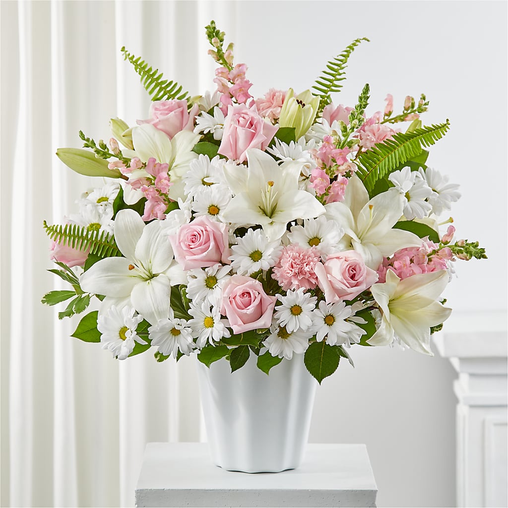 Soft Touch Tabletop Basket – SYLVIA'S FLORIST, Antioch CA