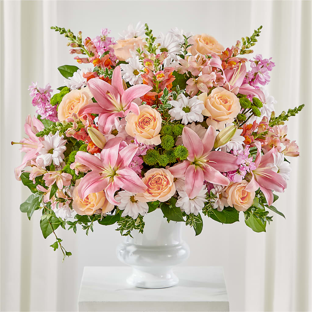 Heartfelt Gesture Urn Arrangement – SYLVIA'S FLORIST, Antioch CA