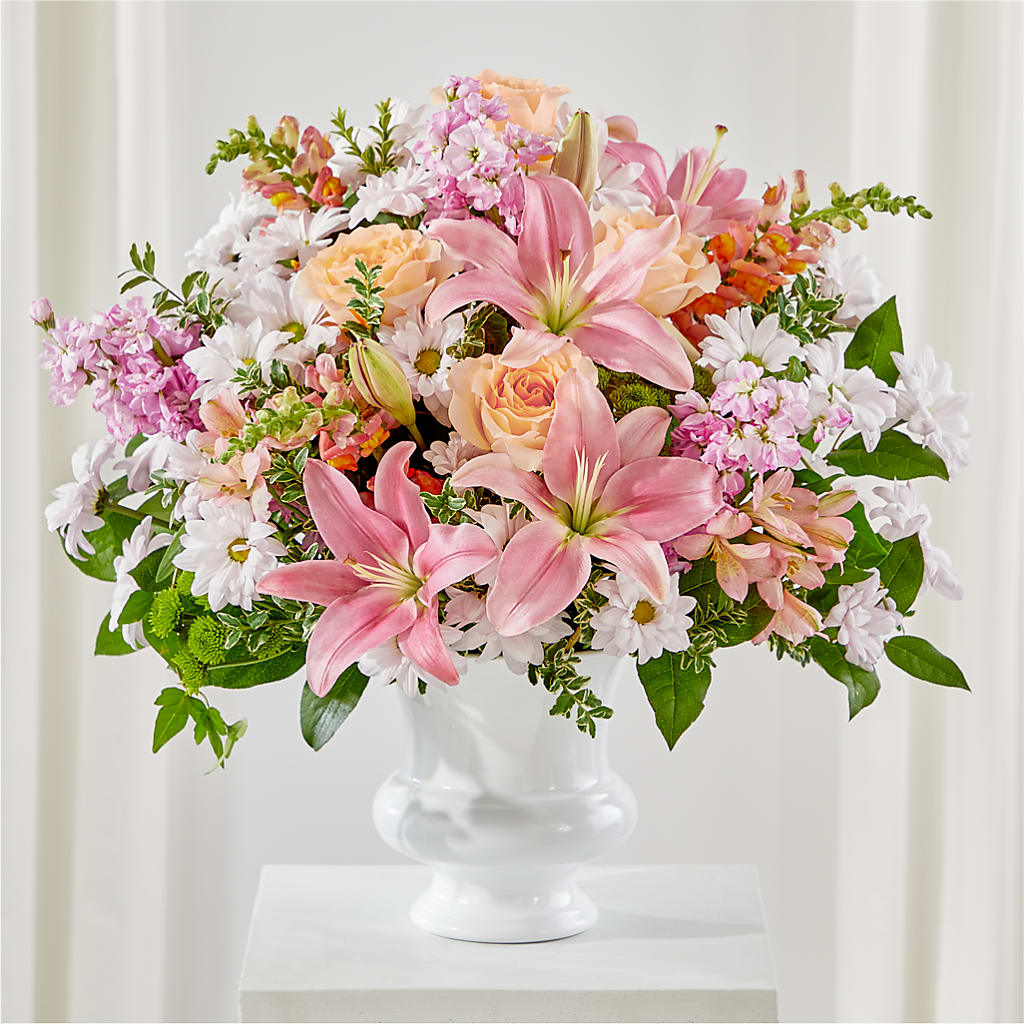 Heartfelt Gesture Urn Arrangement – SYLVIA'S FLORIST, Antioch CA