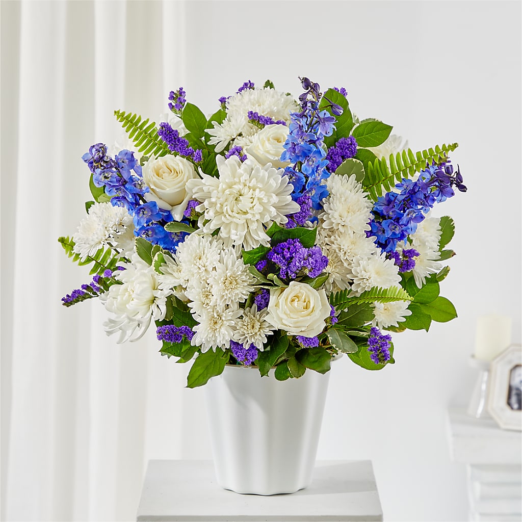 Hold Dear Tabletop Basket – SYLVIA'S FLORIST, Antioch CA