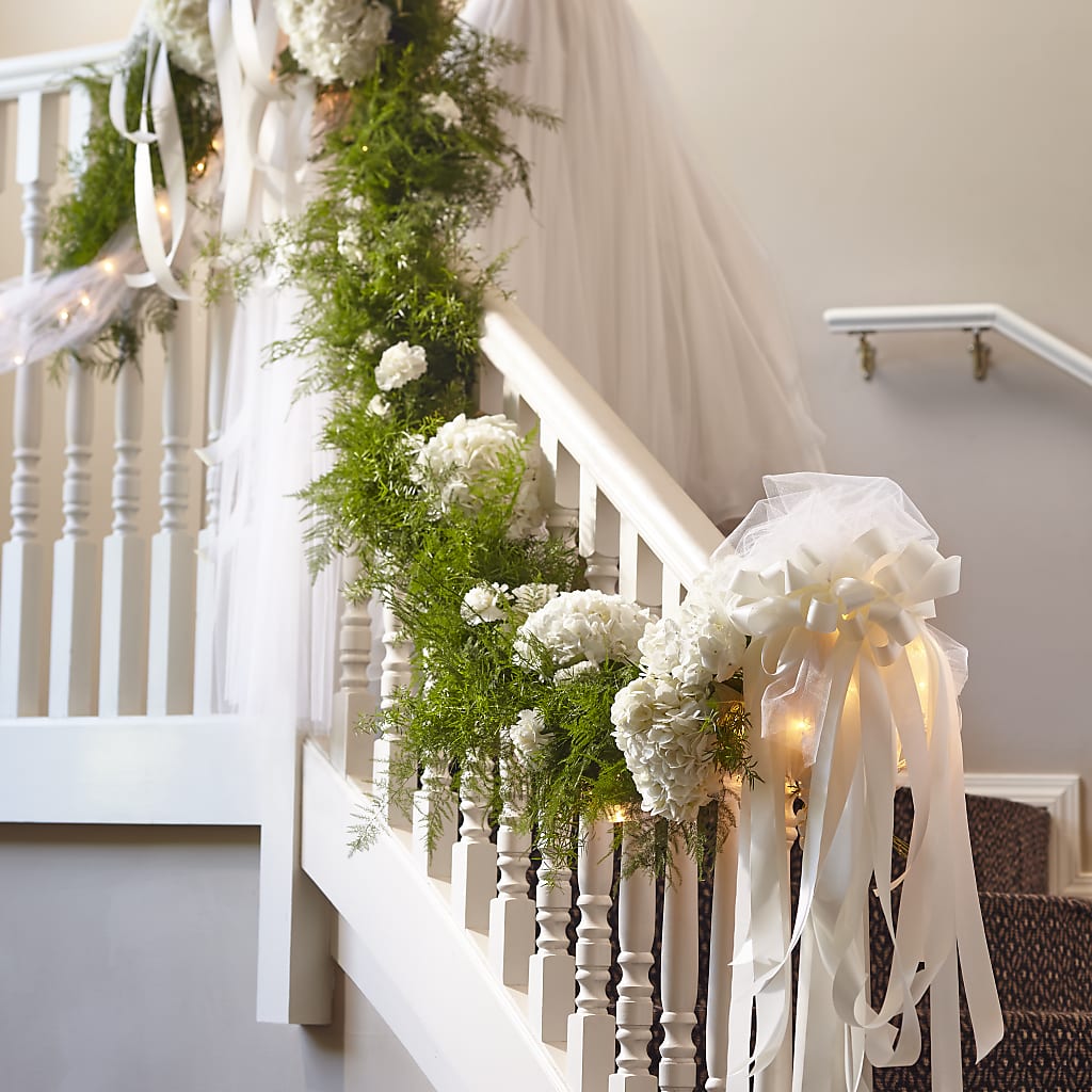 Champagne Dreams Garland – SYLVIA'S FLORIST, Antioch CA