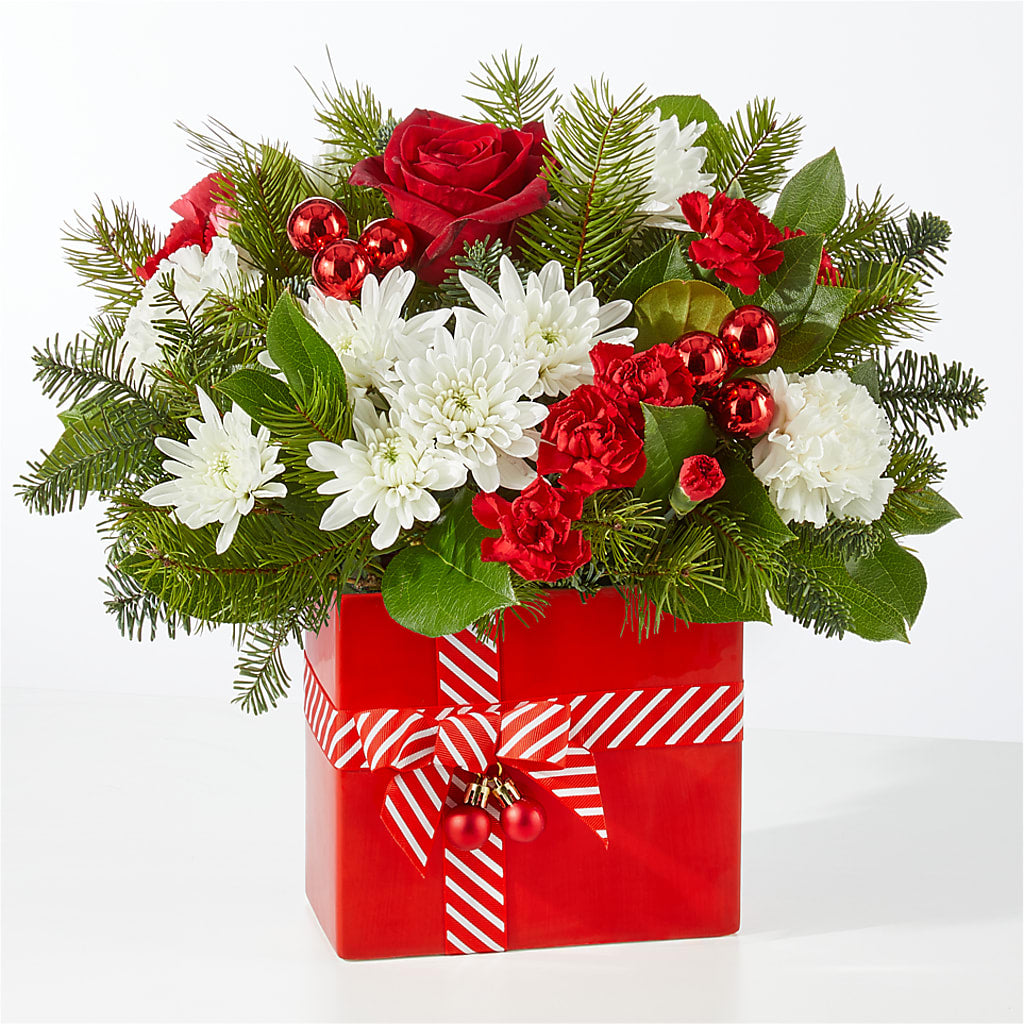 Presents Under the Tree Bouquet – SYLVIA'S FLORIST, Antioch CA