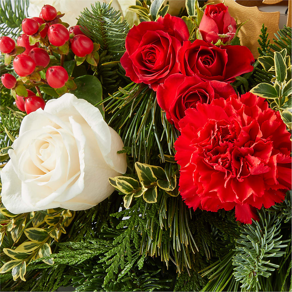 December Dreams Centerpiece – SYLVIA'S FLORIST, Antioch CA