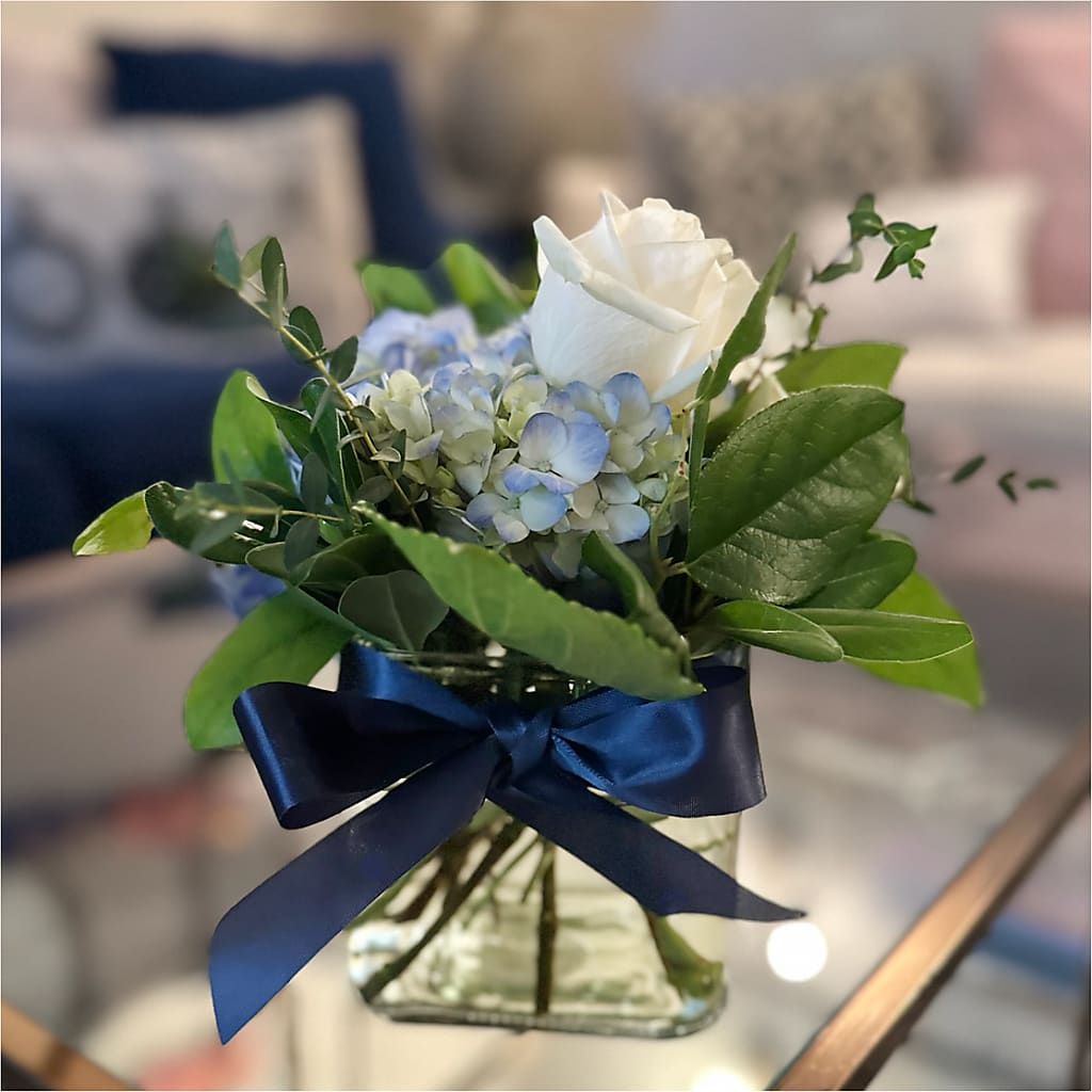 Sky Blue Delight Bouquet – SYLVIA'S FLORIST, Antioch CA