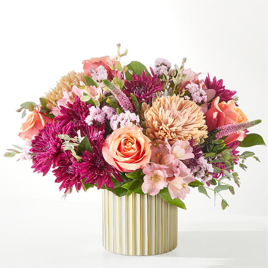 Berry Cobbler Bouquet with Ivory Vase – SYLVIA'S FLORIST, Antioch CA
