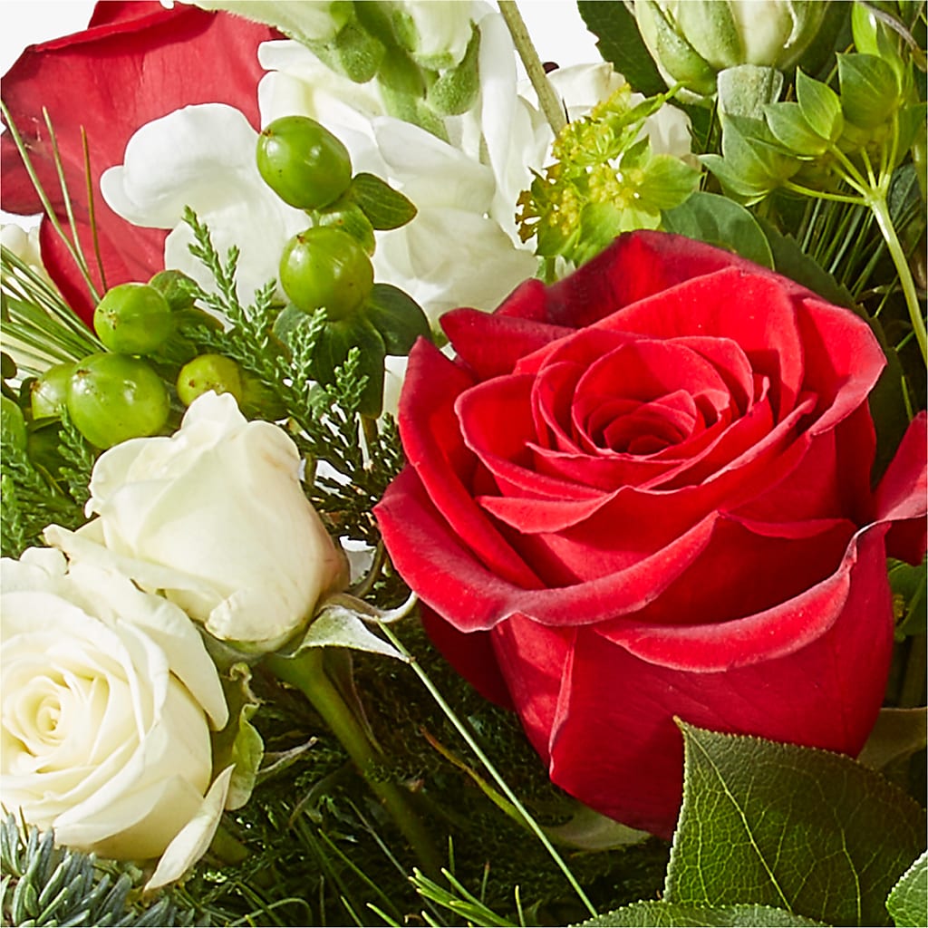 Deck the Halls Bouquet – SYLVIA'S FLORIST, Antioch CA
