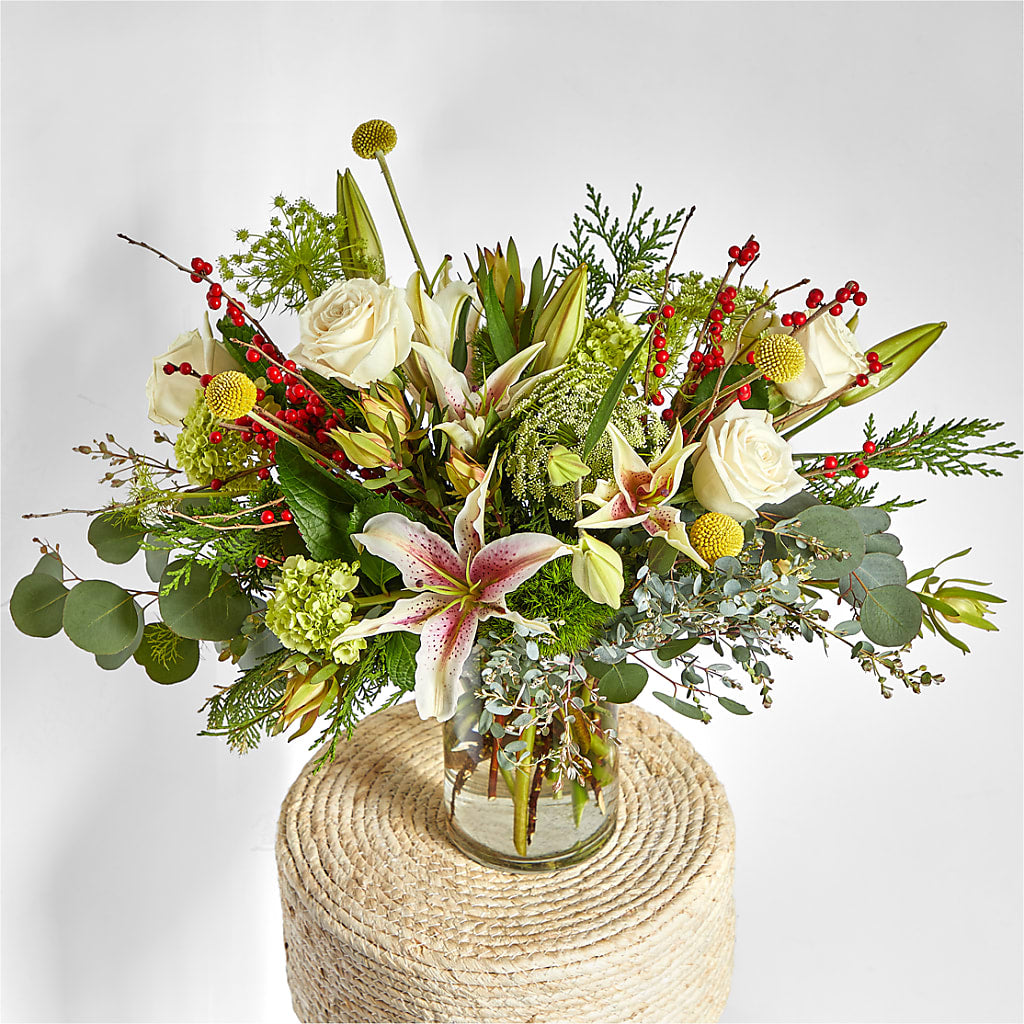 Berry & Bright Bouquet – SYLVIA'S FLORIST, Antioch CA