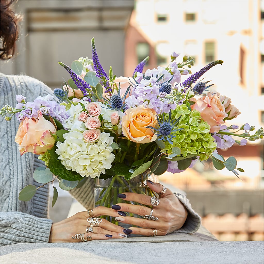 Porch Swing Bouquet – SYLVIA'S FLORIST, Antioch CA