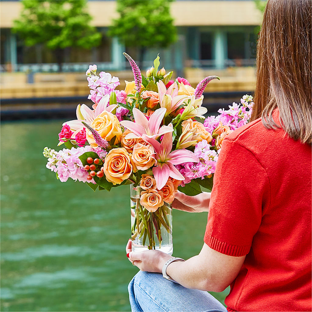 Bisous Bouquet – SYLVIA'S FLORIST, Antioch CA