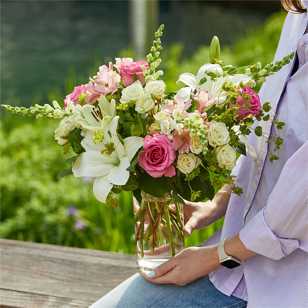 Fondly Bouquet – SYLVIA'S FLORIST, Antioch CA