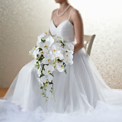 Classic White Bouquet – SYLVIA'S FLORIST, Antioch CA
