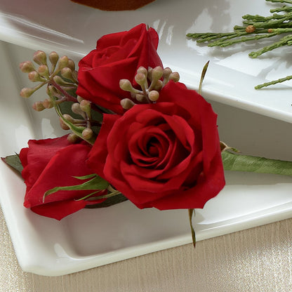 Red Spray Rose Boutonniere – SYLVIA'S FLORIST, Antioch CA